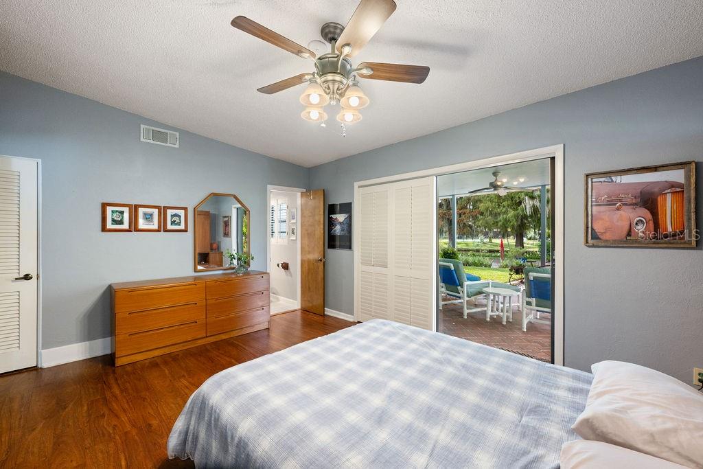 DAVIS SHORES - Residential