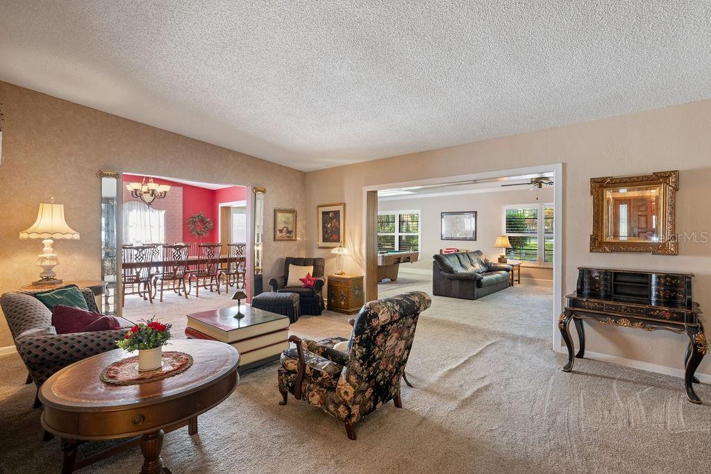 DAVIS SHORES - Residential