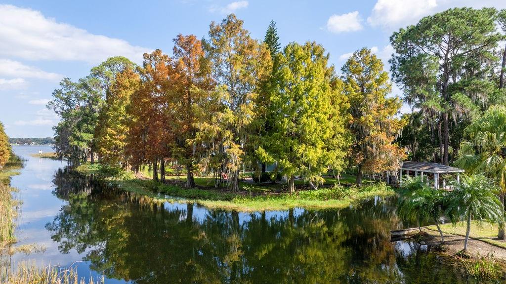 DAVIS SHORES - Residential