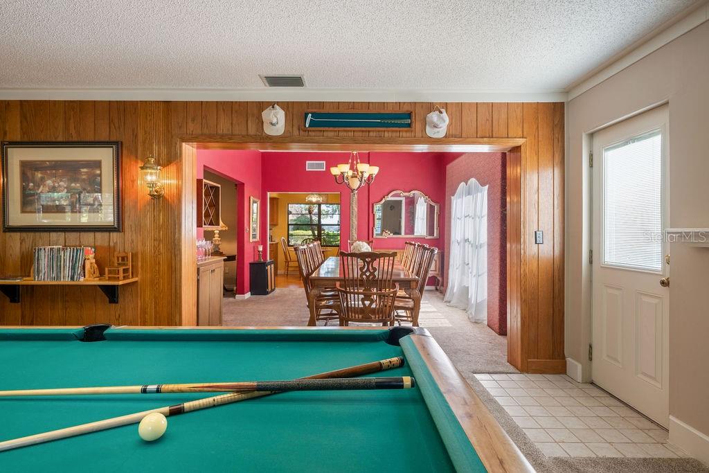 DAVIS SHORES - Residential