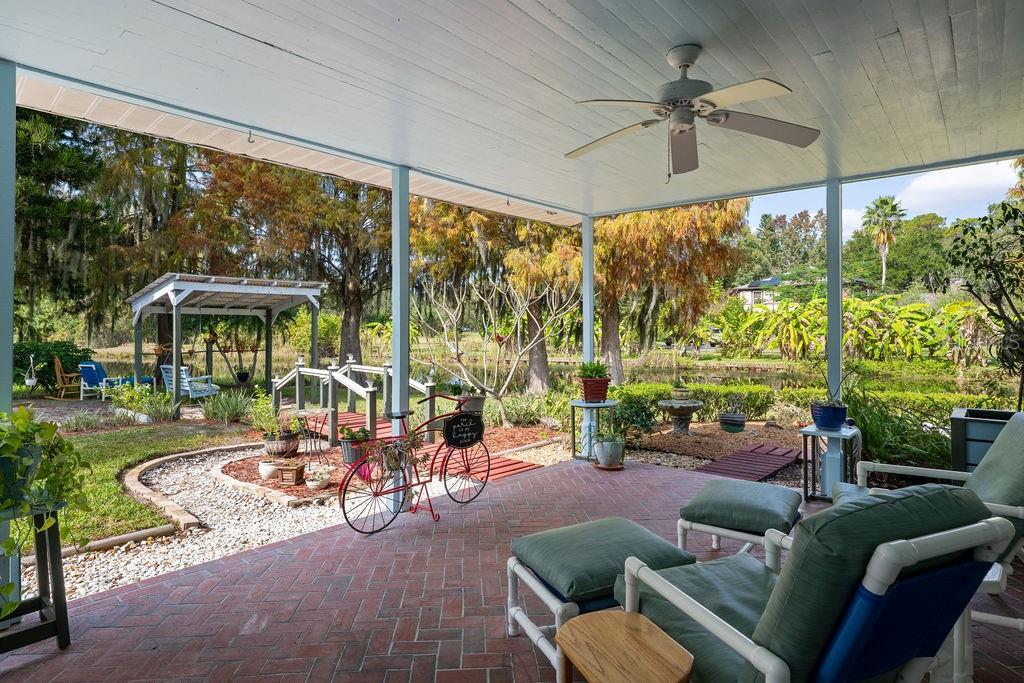 DAVIS SHORES - Residential