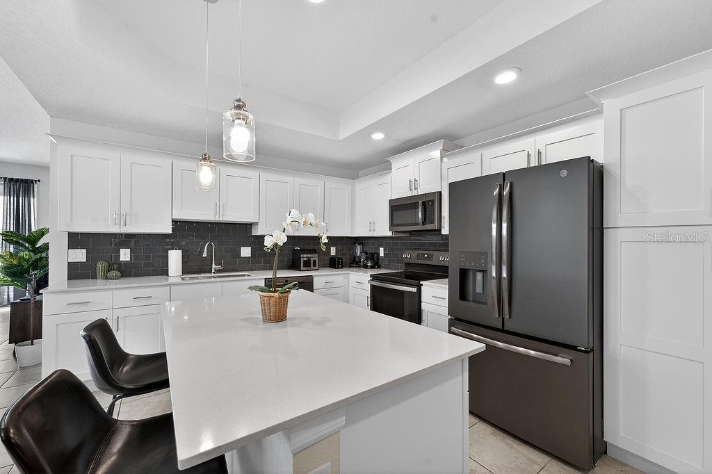 THE TERRACES AT STOREY LAKE CONDO 3 PH 8 - Residential