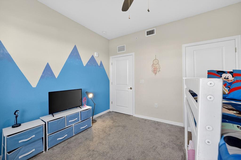 THE TERRACES AT STOREY LAKE CONDO 3 PH 8 - Residential