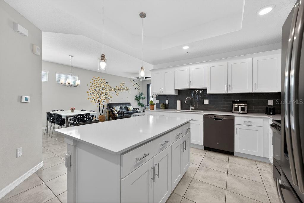 THE TERRACES AT STOREY LAKE CONDO 3 PH 8 - Residential