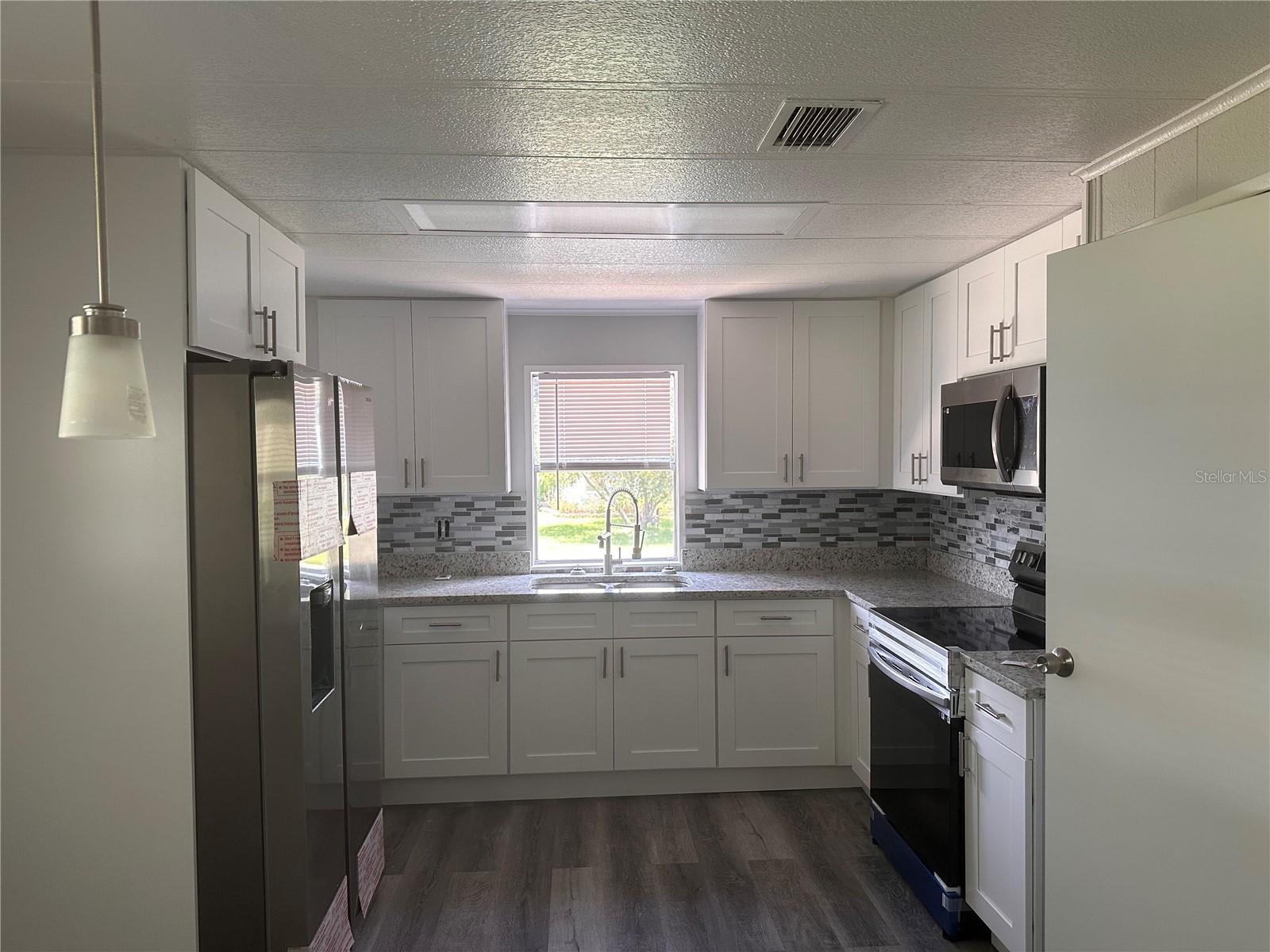 BANBURY VILLAGE CONDO - Residential