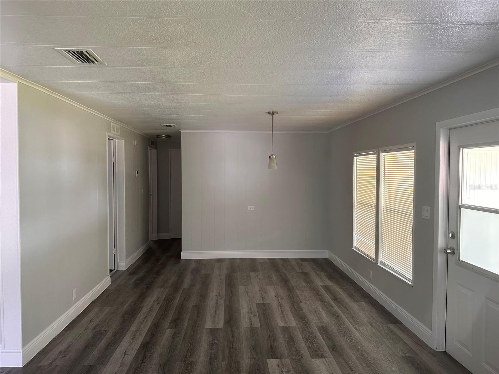 BANBURY VILLAGE CONDO - Residential