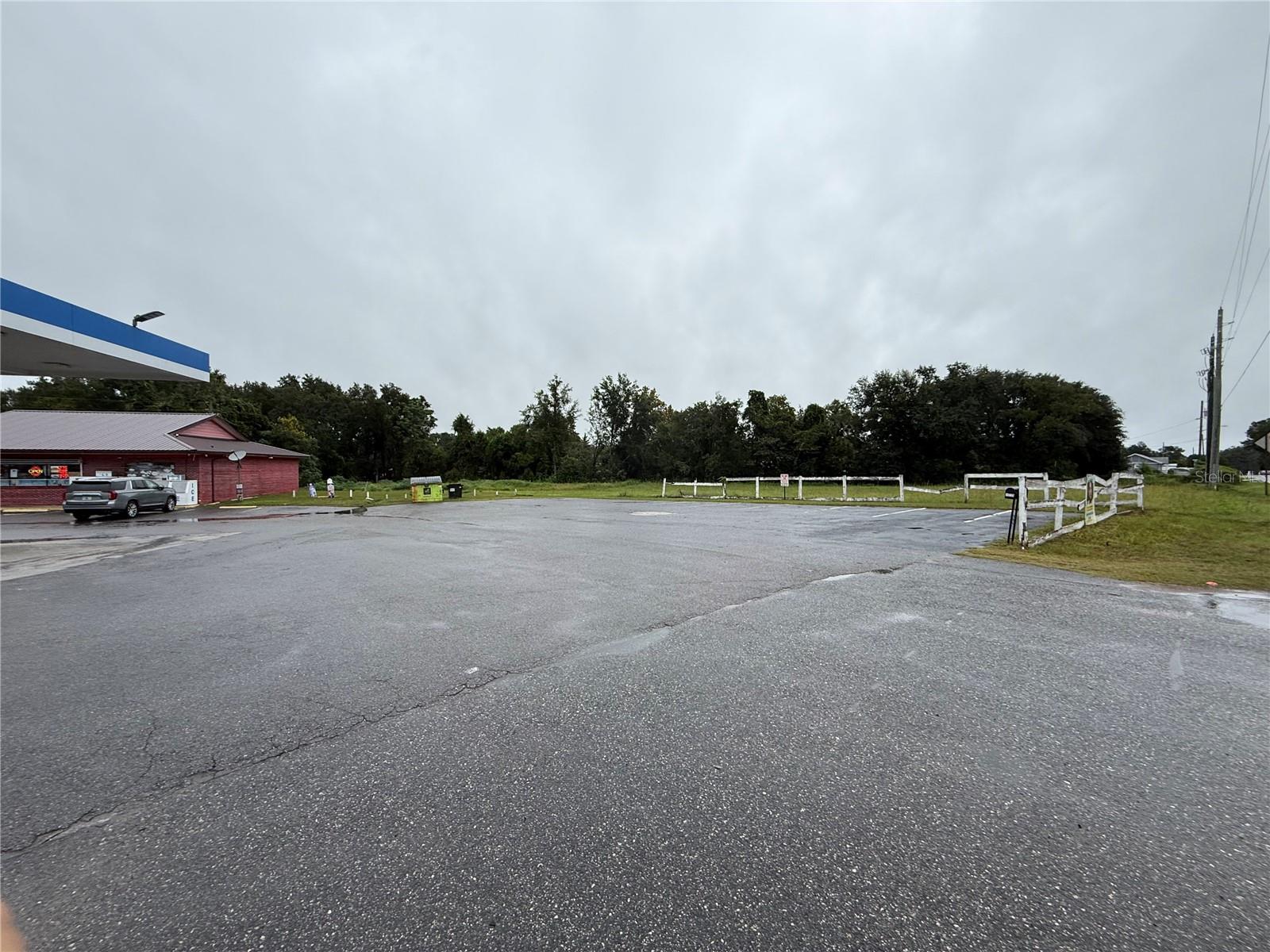 14725 S US HIGHWAY 441