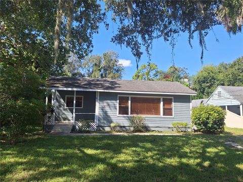 Photo of 722 Neal Street, New Smyrna Beach, FL 32168 (MLS # NS1086036)