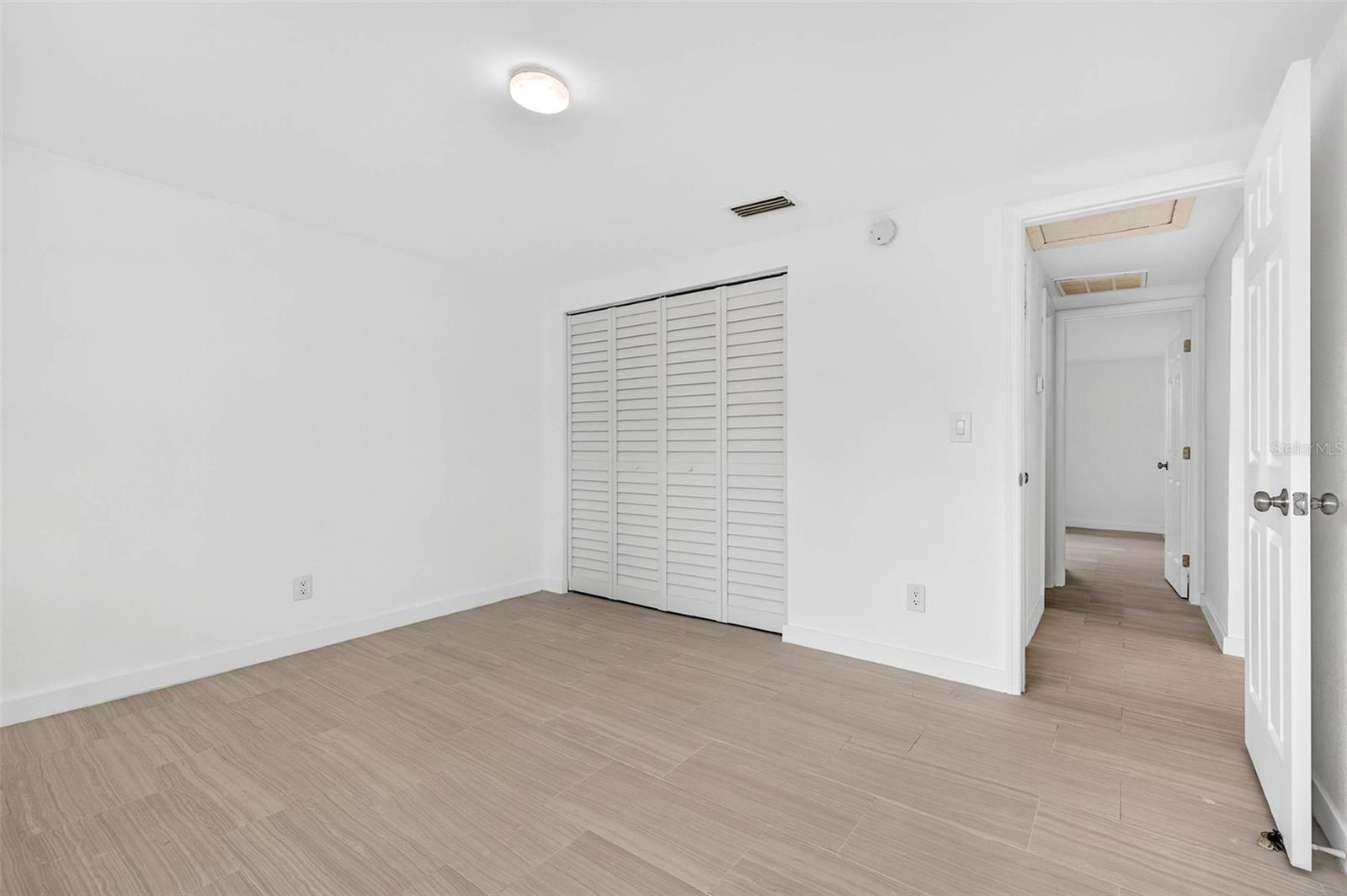 PRESCOTTS C W ADD TO POR - Residential Lease