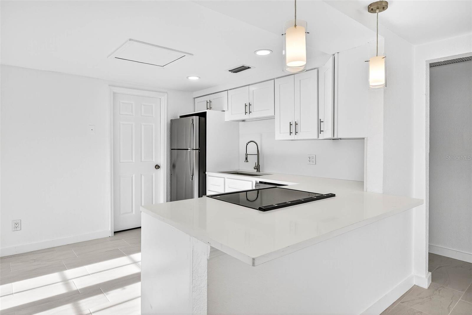 PRESCOTTS C W ADD TO POR - Residential Lease