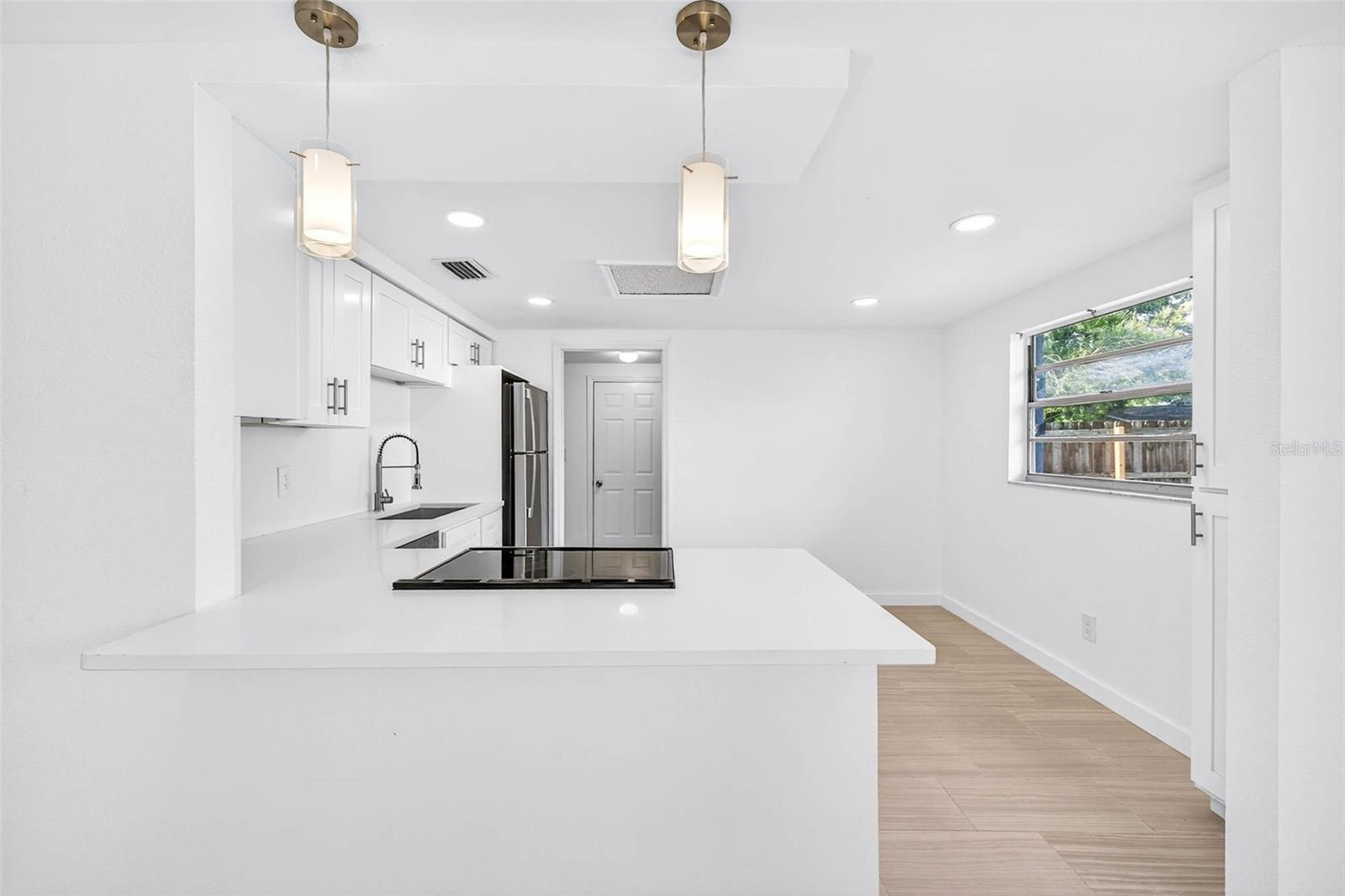 PRESCOTTS C W ADD TO POR - Residential Lease