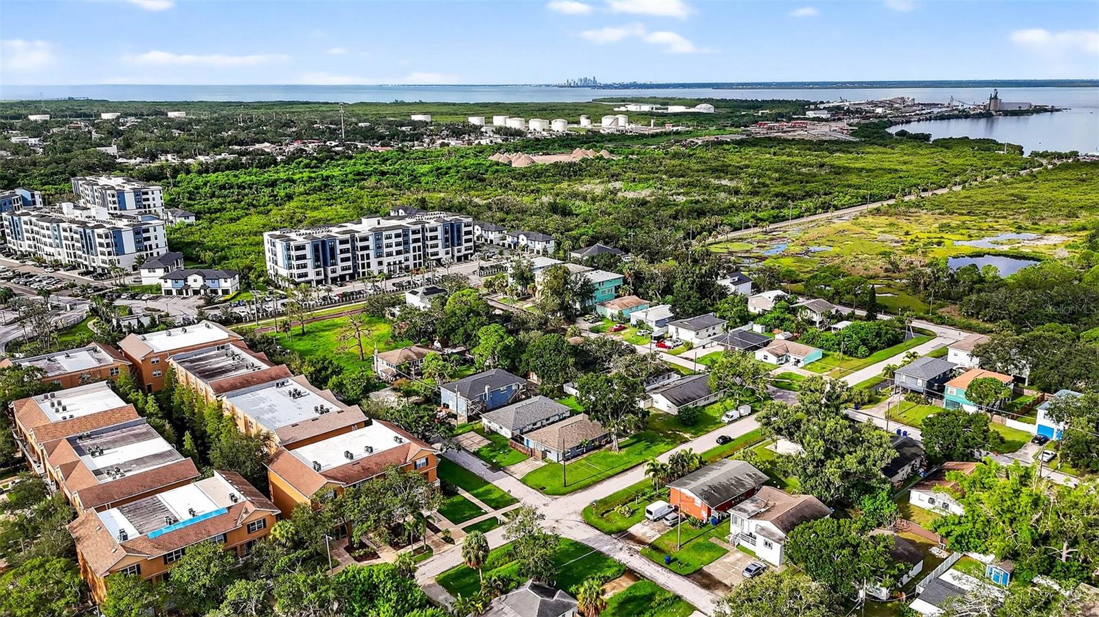 PRESCOTTS C W ADD TO POR - Residential Lease