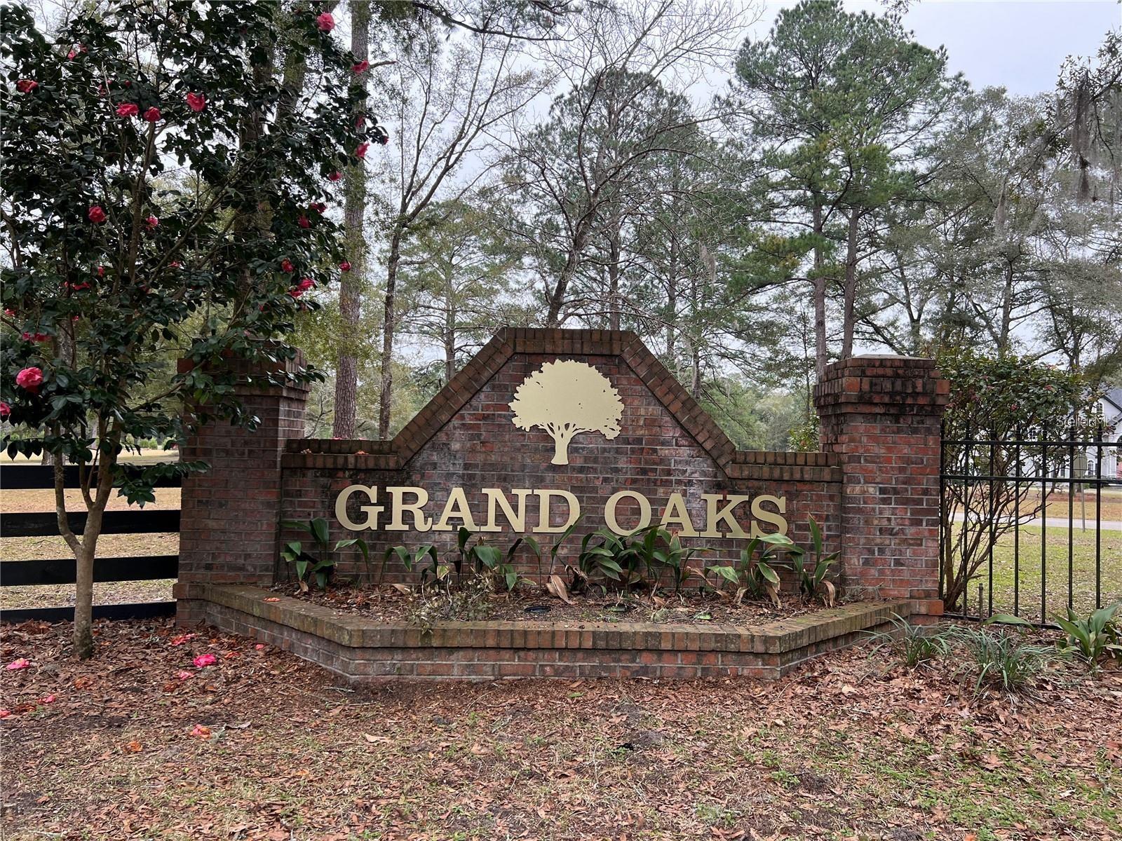 OPEN BUILDER Discover the allure of this picturesque 5 acre lot nestled within a gated community in High Springs! Embrace the freedom of bringing your own builder, allowing you to create your dream home amidst nature's beauty. The location provides a wonderful opportunity to craft a lifestyle that blends tranquility with convenience as you are close to the town of High Springs and I 75! Do not delay on your chance to own a piece of paradise.
