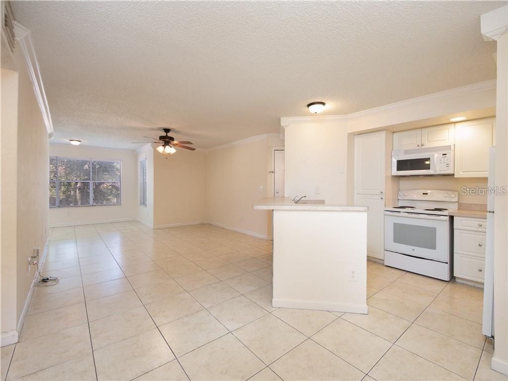 Photo of 4606 Commander Drive #1124, Orlando, FL 32822 (MLS # O6398062)