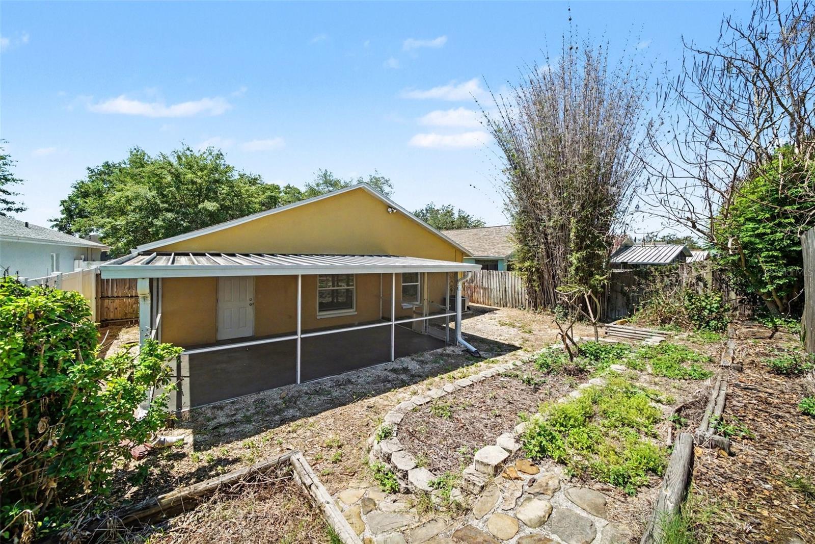 CAMDEN OAKS REP - Residential