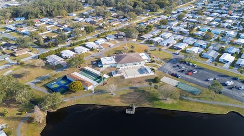 A home in LAKELAND