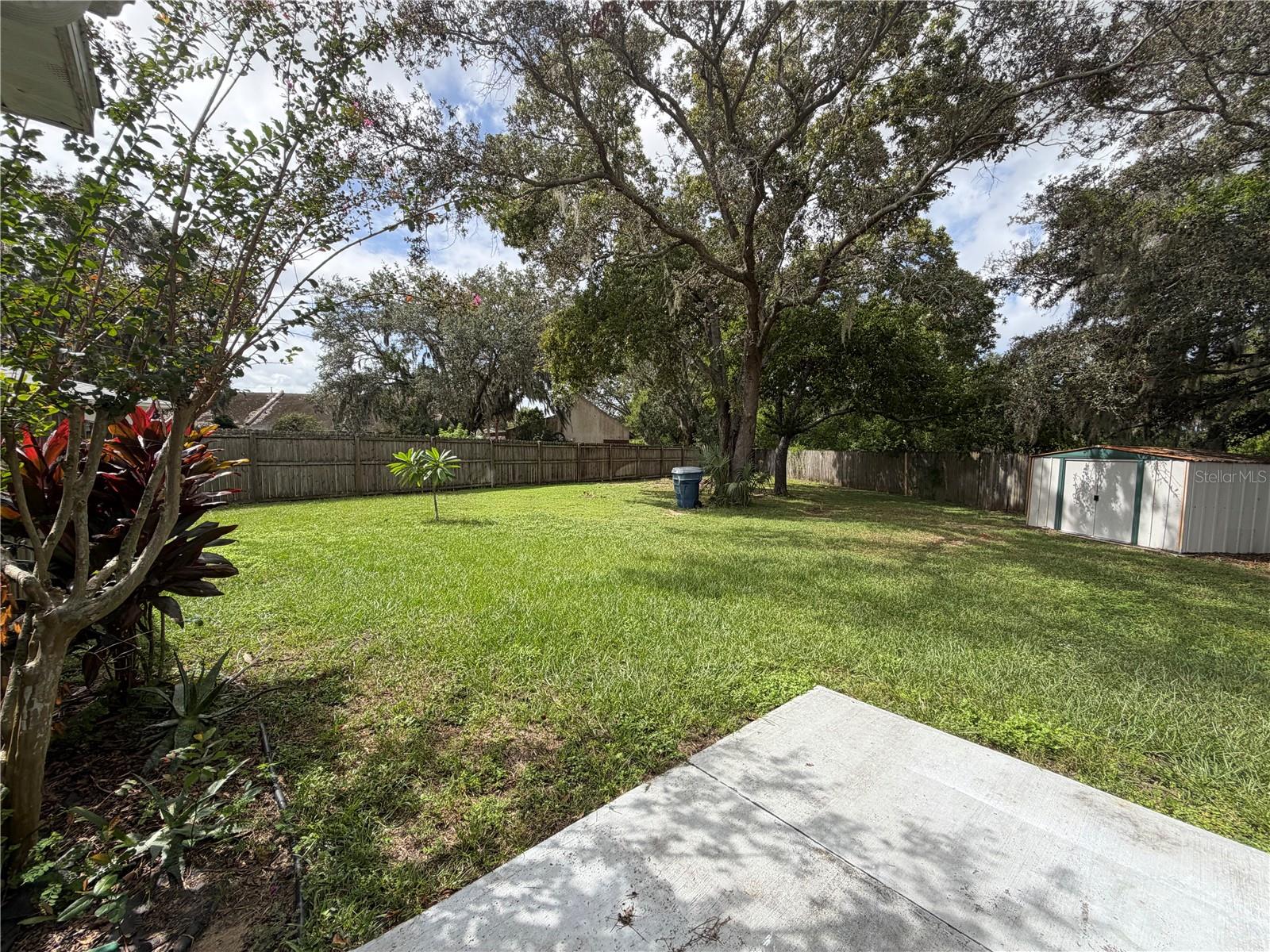 TAVARES CRYSTAL SUB - Residential Lease