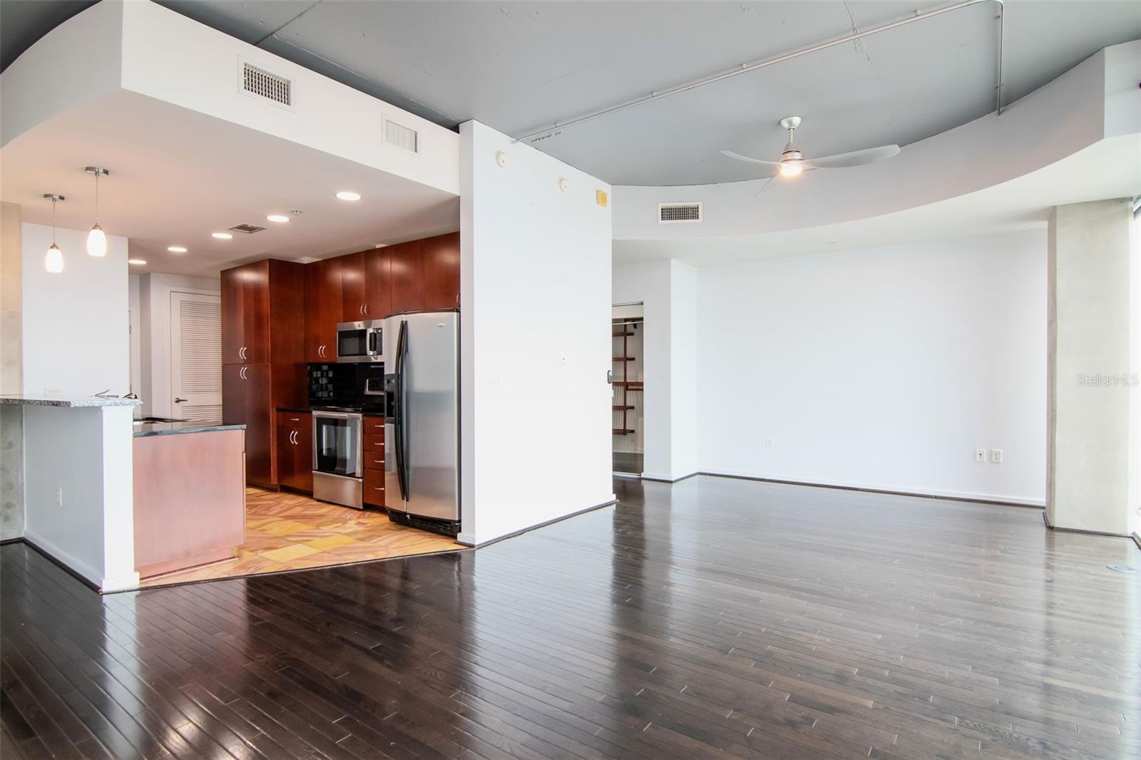 777 N ASHLEY DRIVE 2608