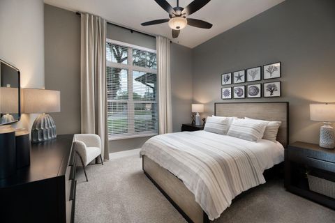 Tiny photo for 0000 SE 17th Court, Ocala, FL 34471 (MLS # OM698973)