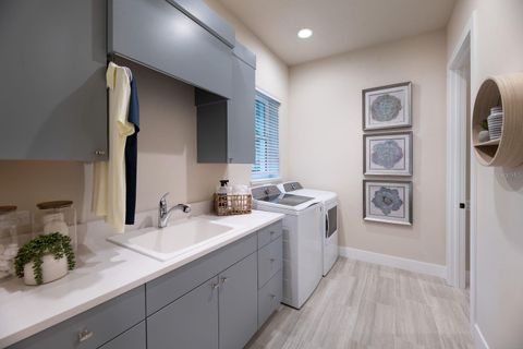 Tiny photo for 0000 SE 17th Court, Ocala, FL 34471 (MLS # OM698973)