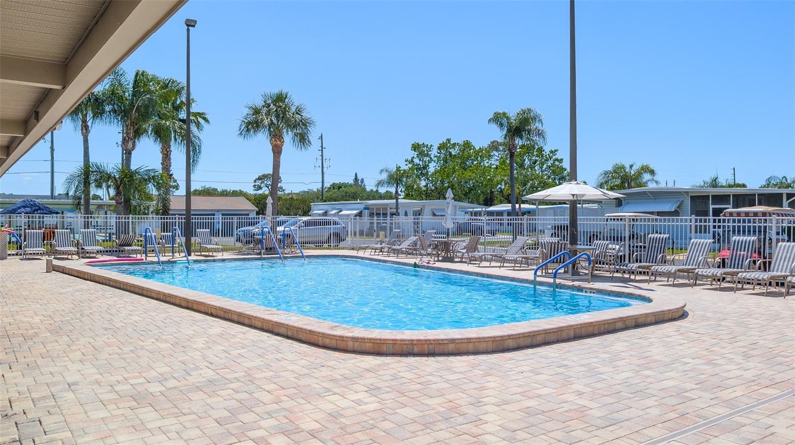 TARPON SHORES MOBILE HOME VILLASGE - Residential