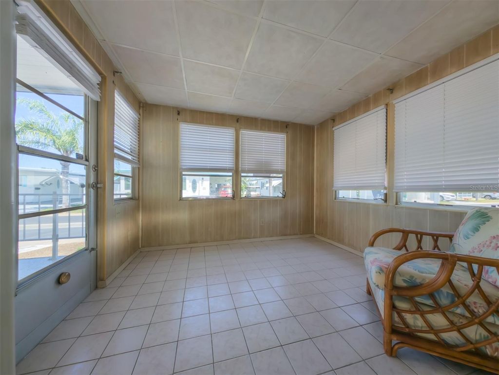 Photo of 229 Dixie Ln, Tarpon Springs, FL 34689 (MLS # TB8494117)