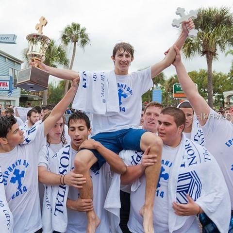 TARPON SHORES MOBILE HOME VILLASGE - Residential