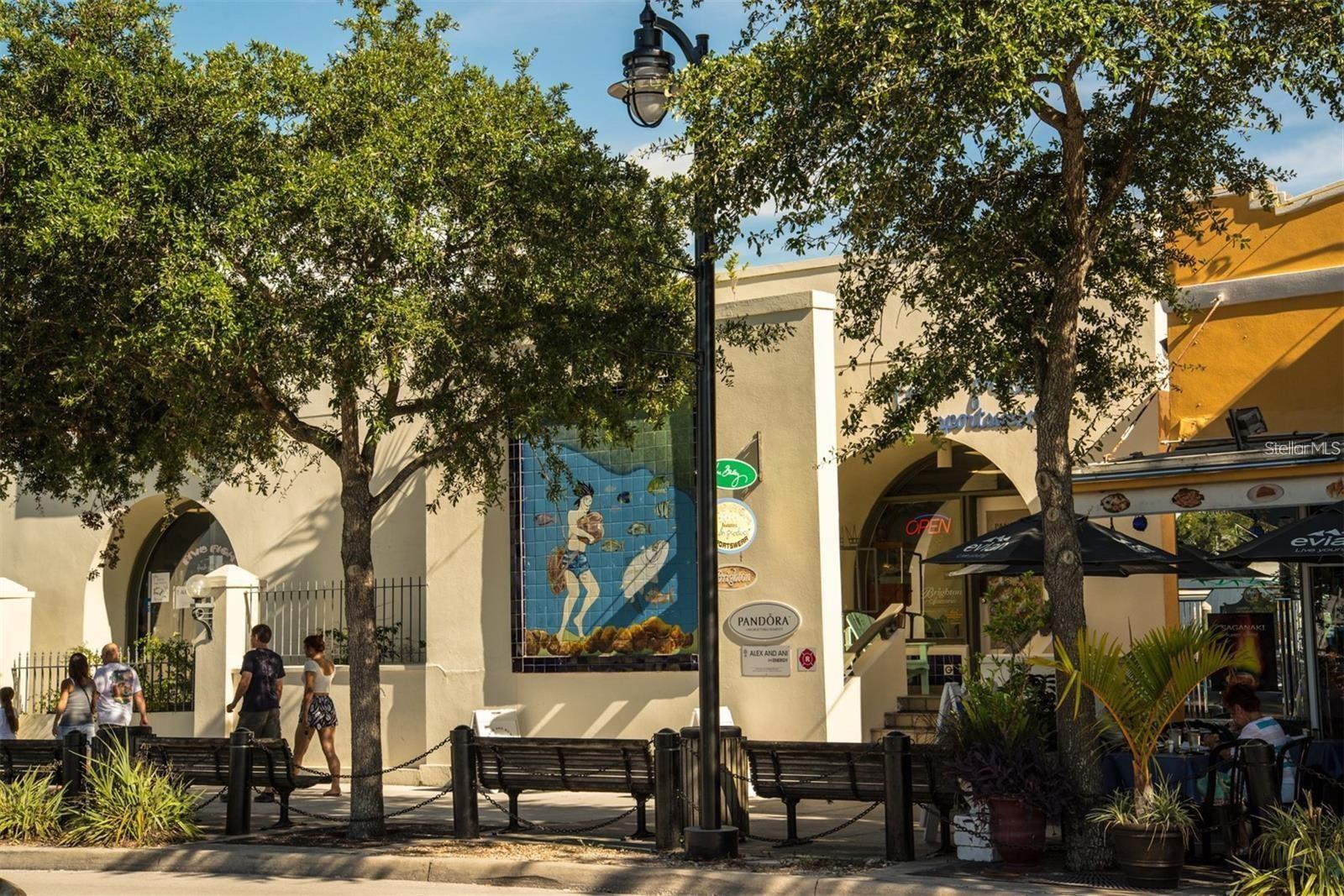 TARPON SHORES MOBILE HOME VILLASGE - Residential