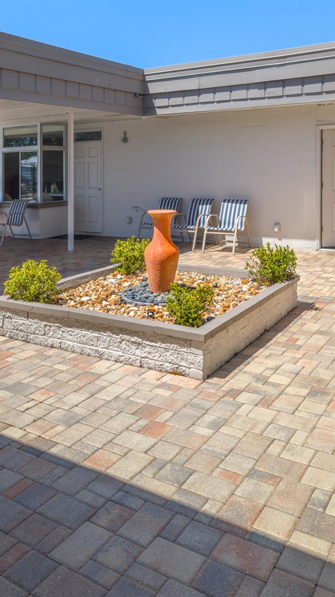 TARPON SHORES MOBILE HOME VILLASGE - Residential