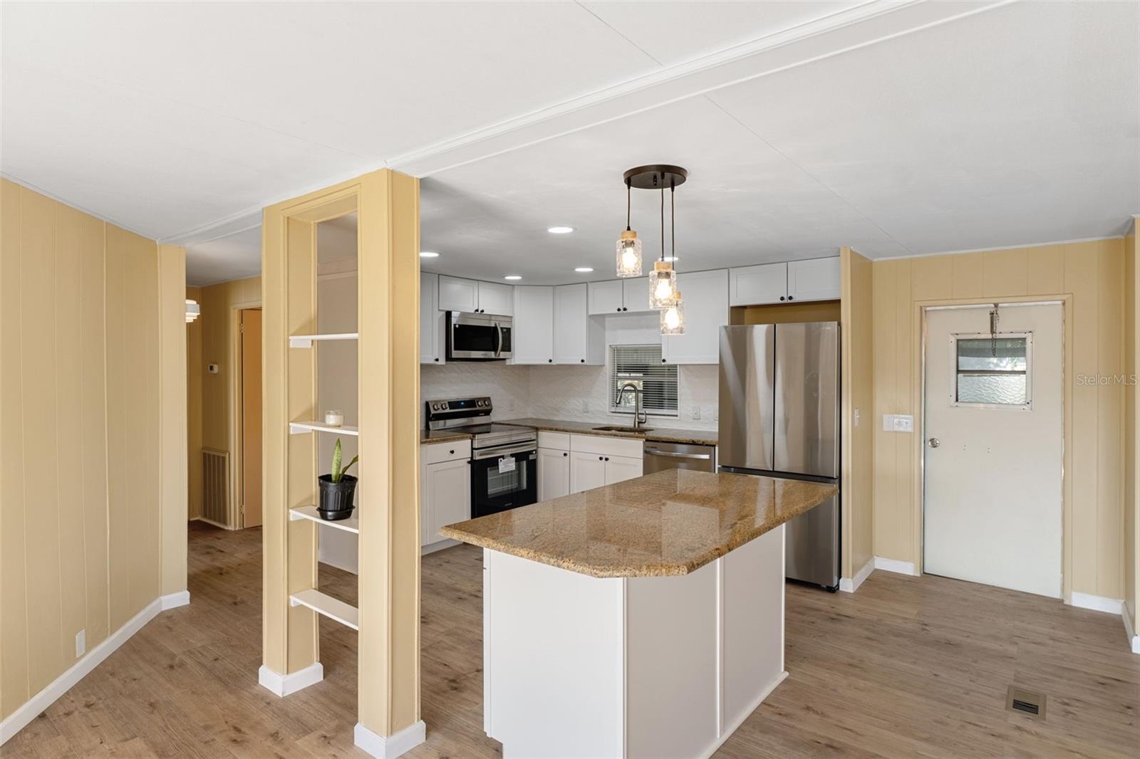 HIGH POINT MH SUB - Residential