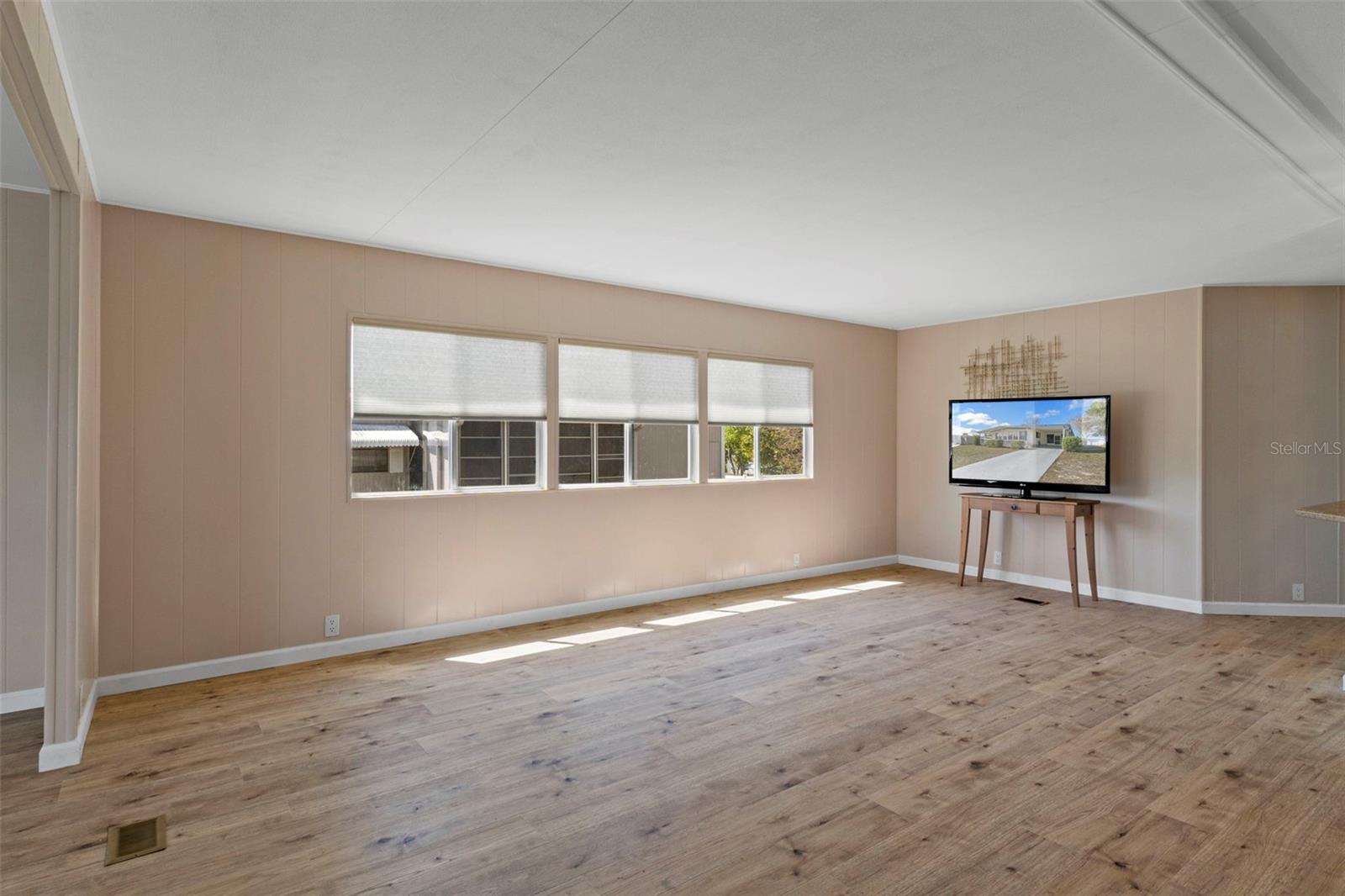 7409 EASTERN CIRCLE DRIVE