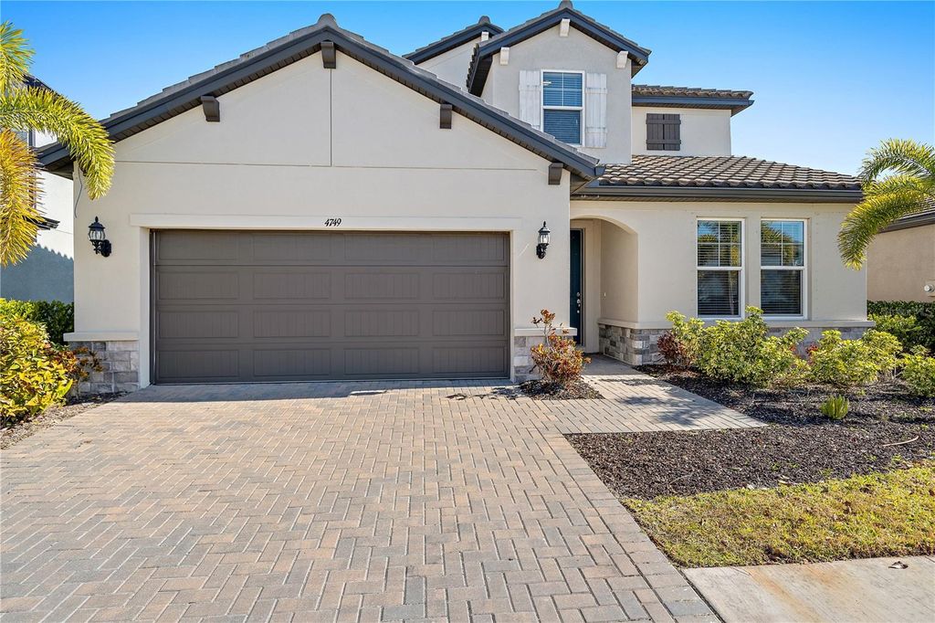 Photo of 4749 Antrim Drive, Sarasota, FL 34240 (MLS # A4684550)