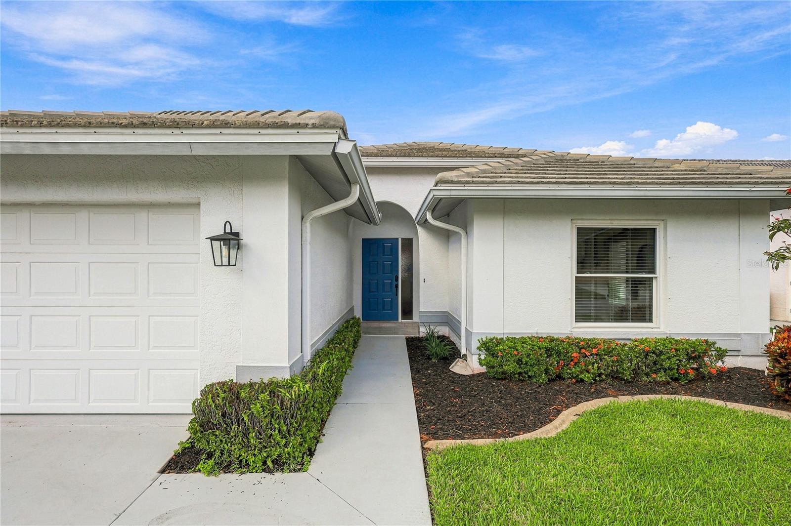 5816 BEAURIVAGE AVENUE, SARASOTA, FL, 34243 2 5816 BEAURIVAGE AVENUE