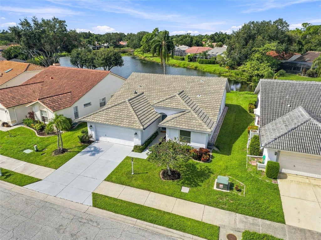 Photo of 5816 Beaurivage Avenue, Sarasota, FL 34243 (MLS # A4706595)