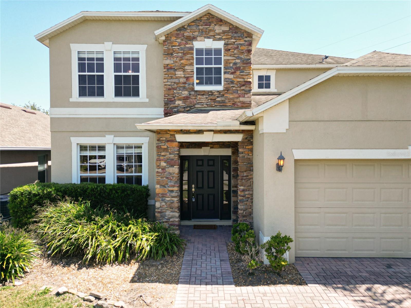 1705 PLANTATION POINTE DRIVE