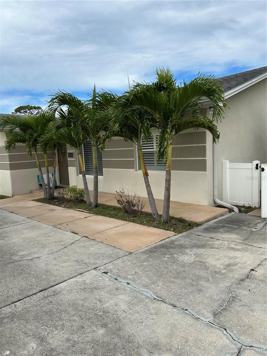NEW PORT RICHEY CITY - Residential Lease