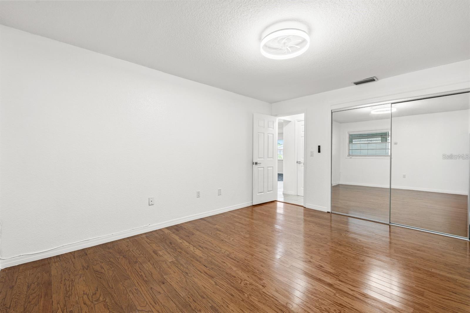 TOWN APTS CONDO - Residential