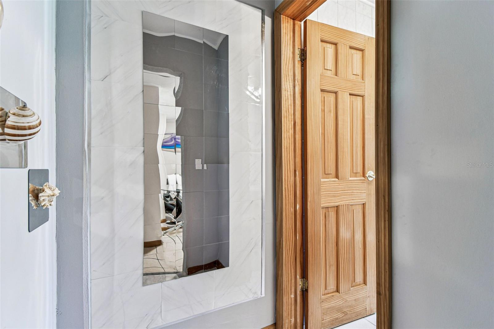 LAKE SHORE ESTATES 1ST ADD - Residential