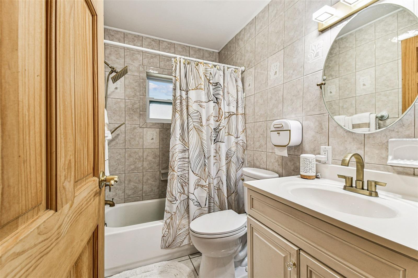 LAKE SHORE ESTATES 1ST ADD - Residential