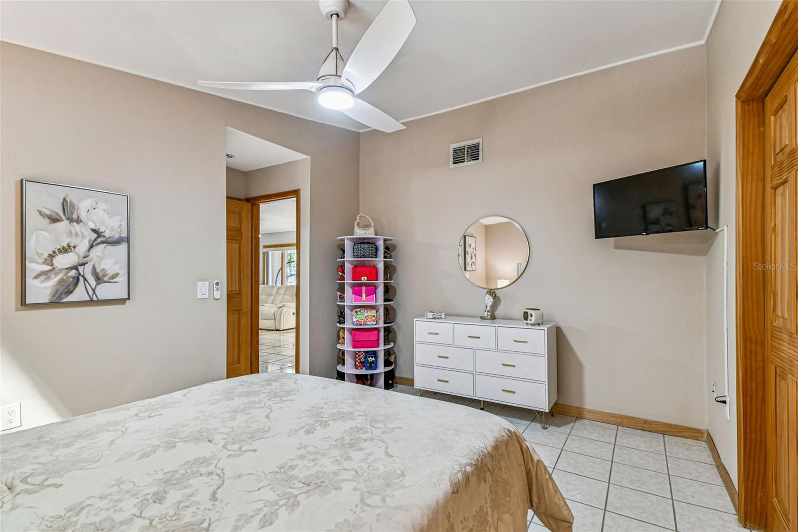 LAKE SHORE ESTATES 1ST ADD - Residential