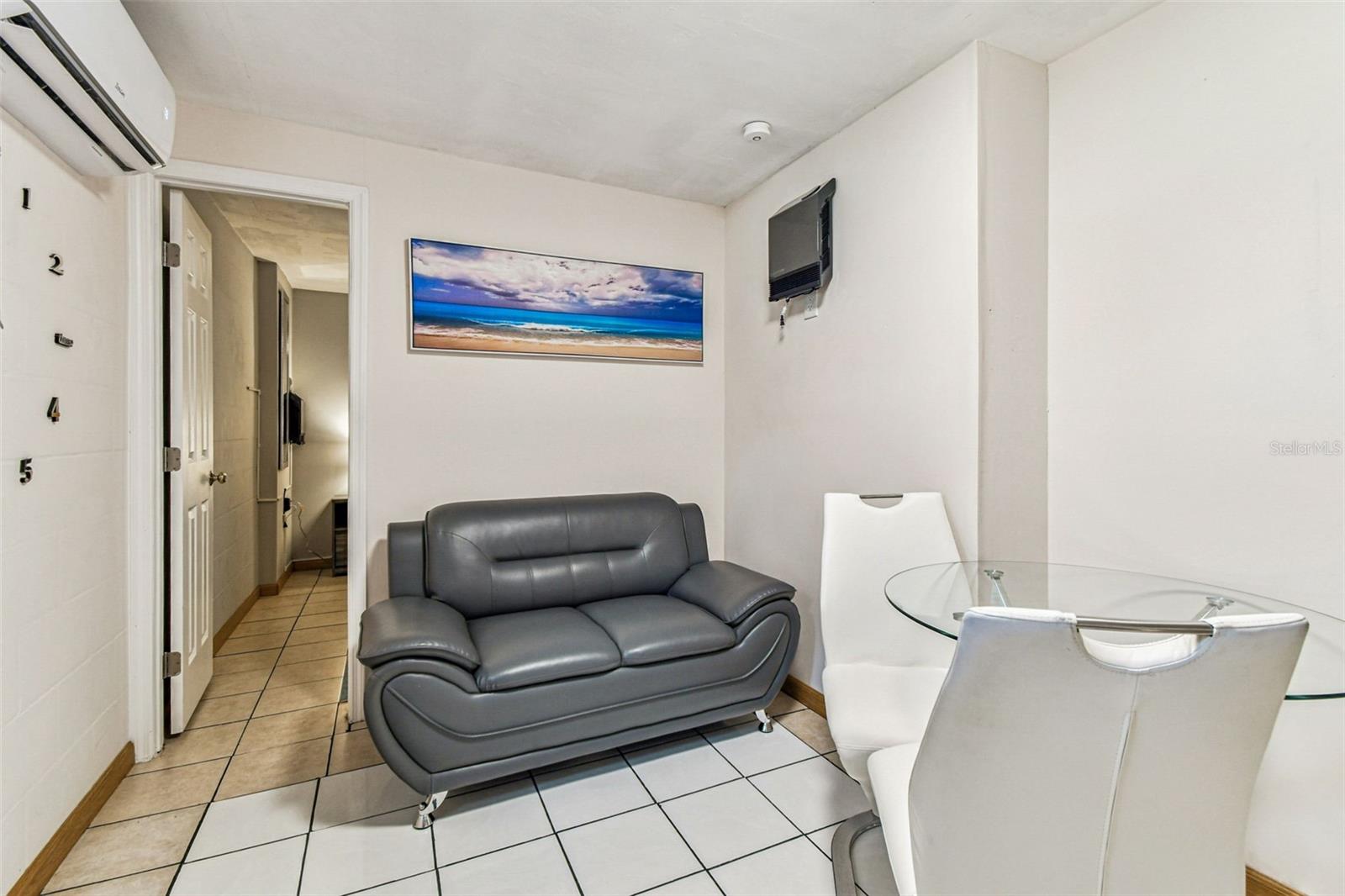 LAKE SHORE ESTATES 1ST ADD - Residential