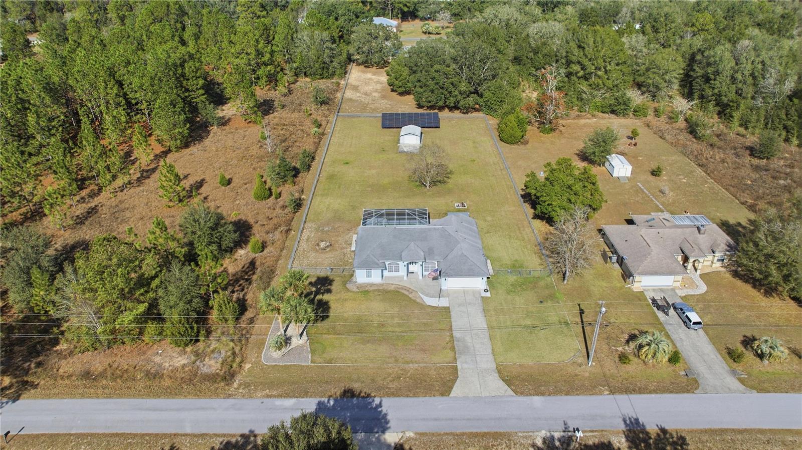 RAINBOW LAKES ESTATE - Residential