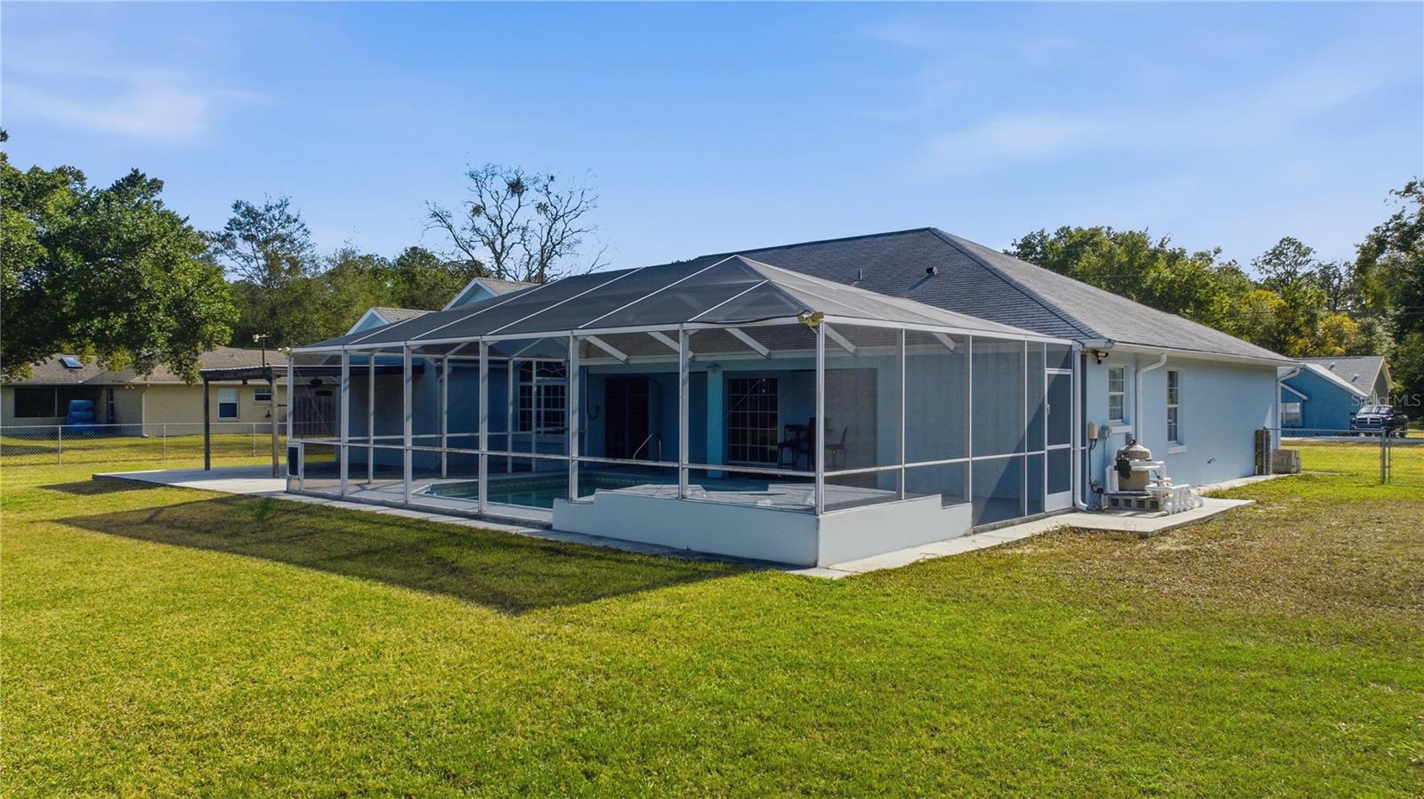 RAINBOW LAKES ESTATE - Residential