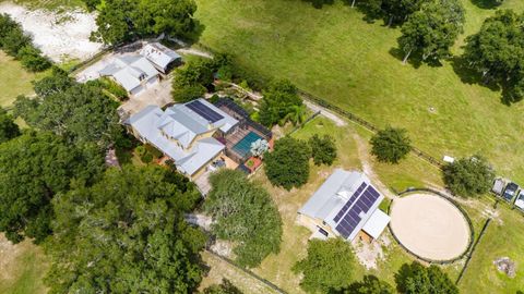 A home in DELAND