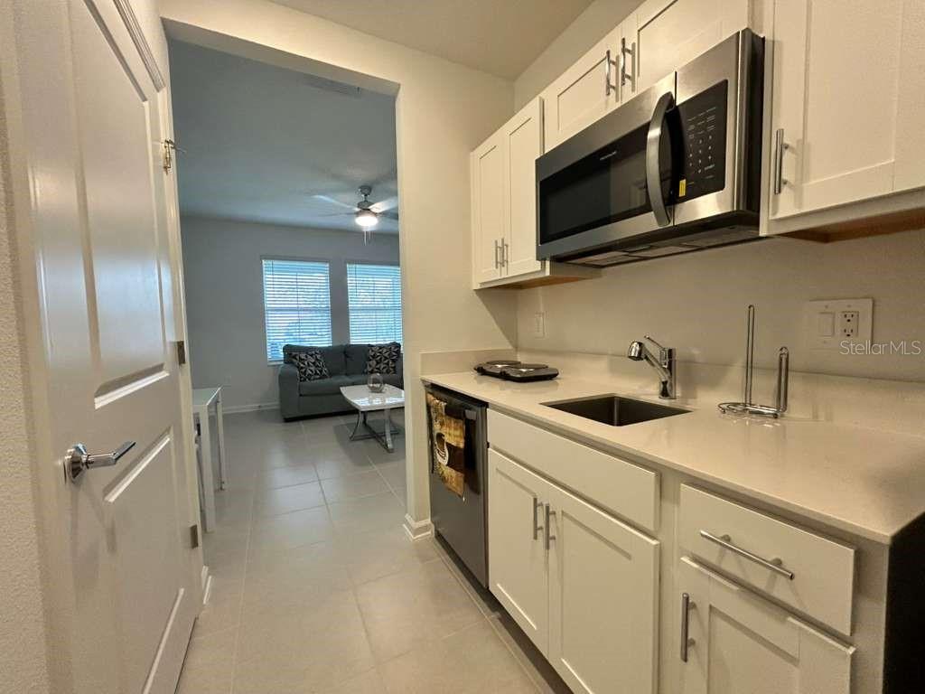 WELLNESS RDG PH 1-B - Residential Lease