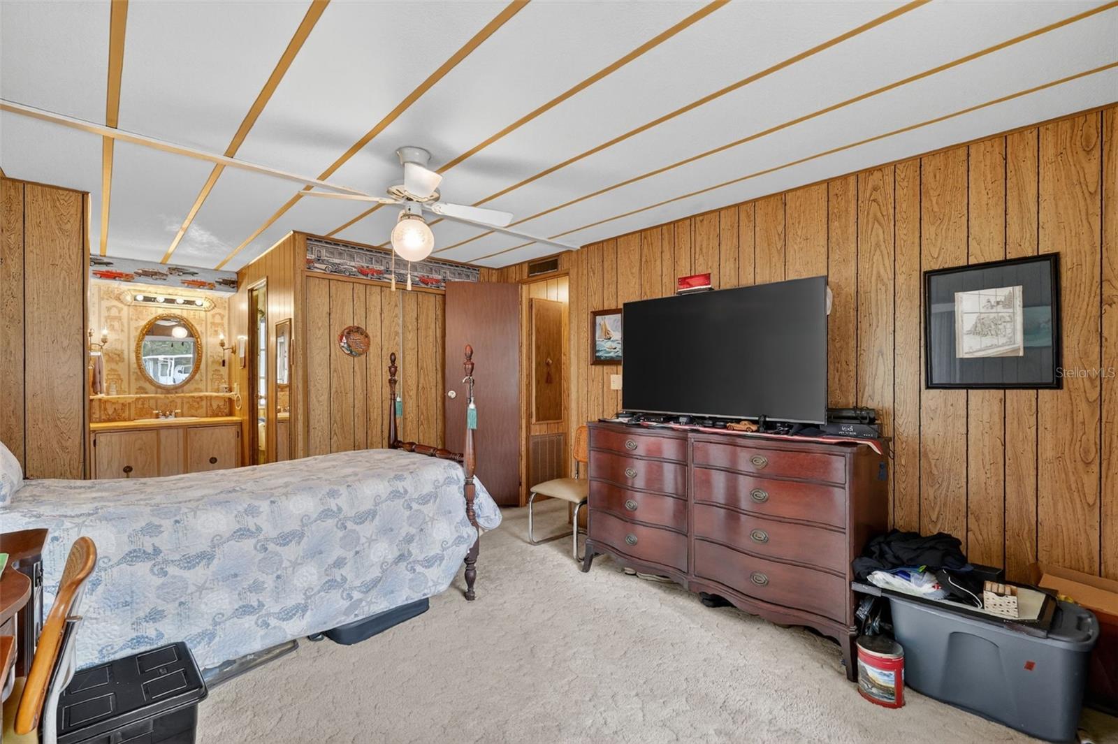 MOBILE HOME MEADOWS - Residential