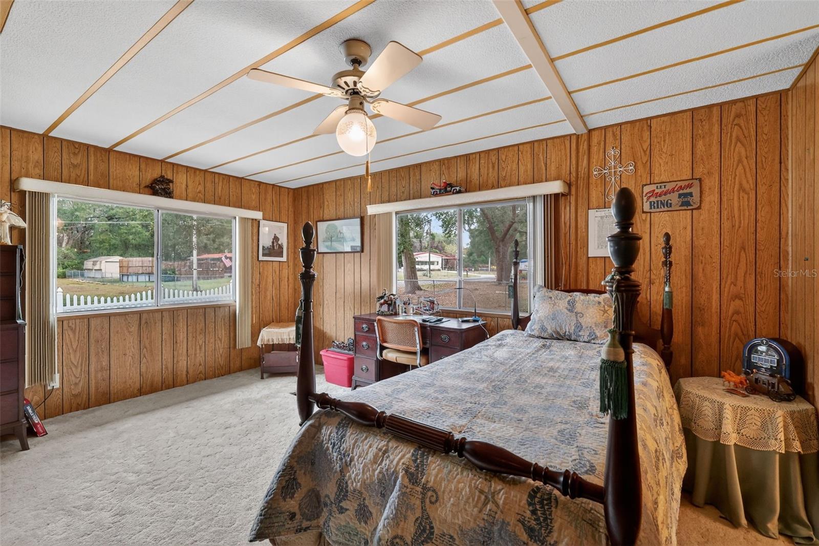 MOBILE HOME MEADOWS - Residential