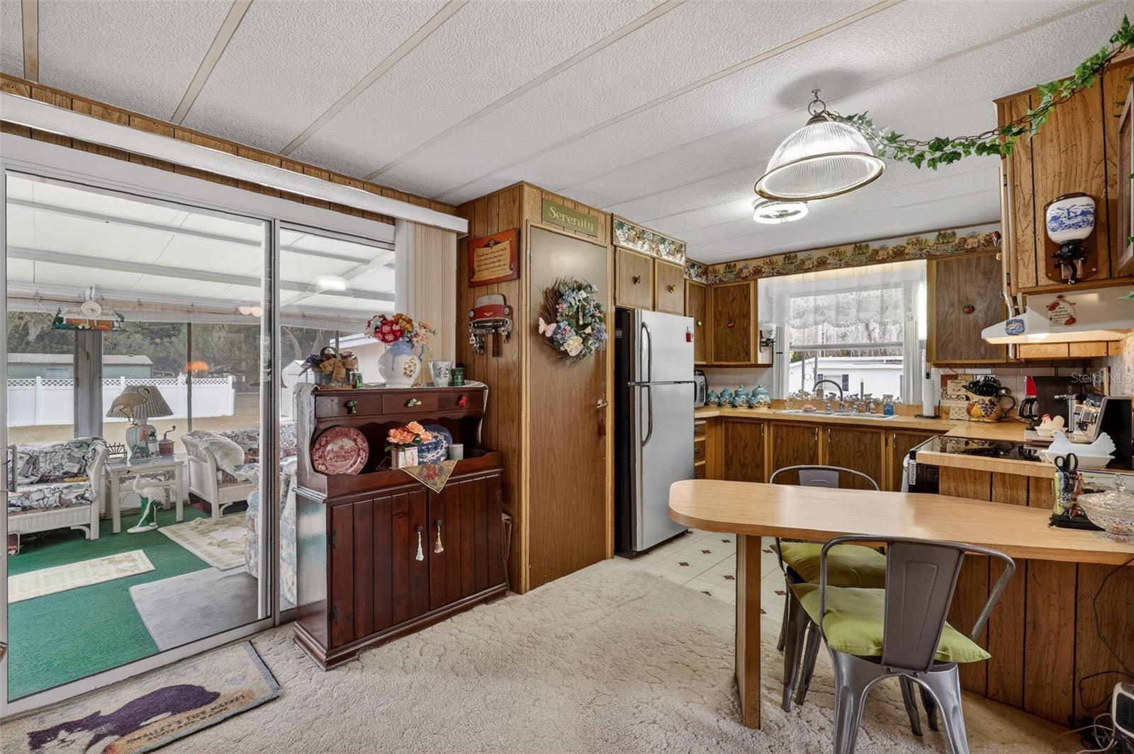 MOBILE HOME MEADOWS - Residential