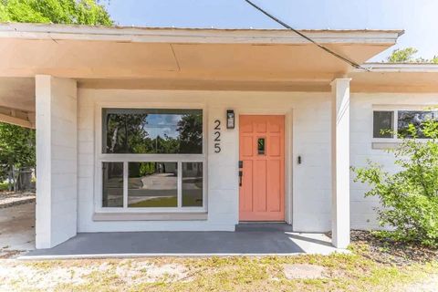 A home in SAINT AUGUSTINE