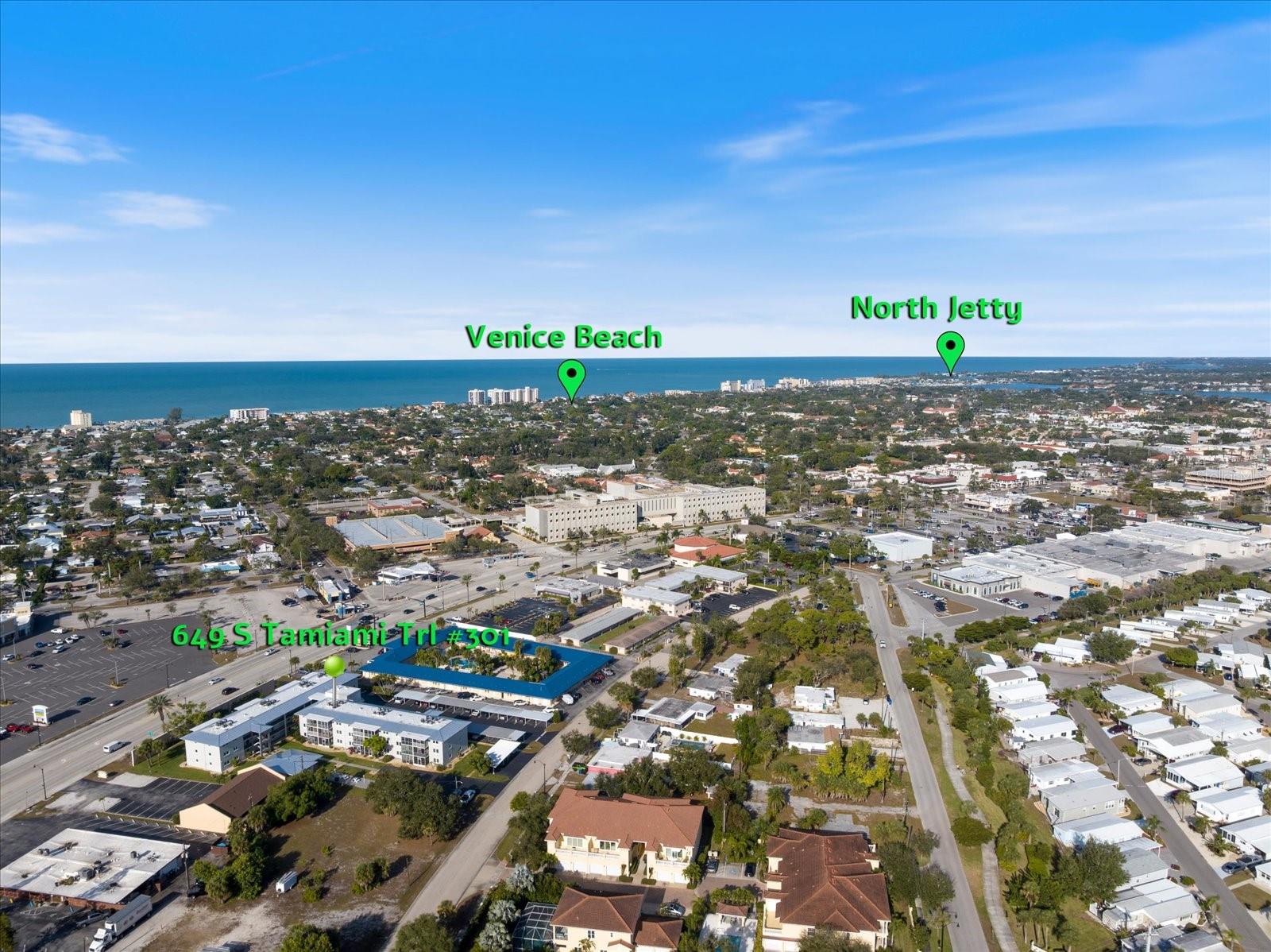 COUNTRY CLUB APTS - Residential